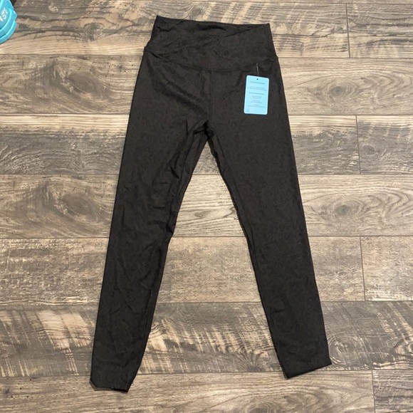 Cross Waist Leopard Leggings - Picture 1 of 3